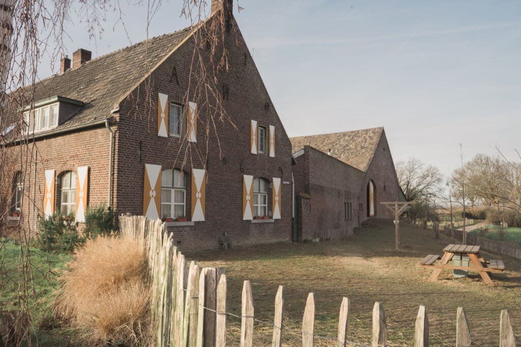 Trouwreportage boerderij Genaenhof in Limburg